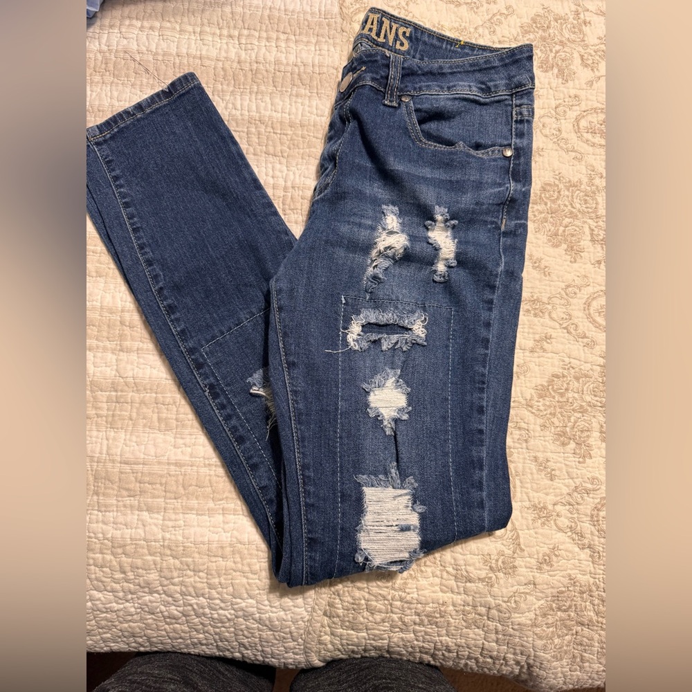 VIP Vintage Distressed 98% Cotton Denim Jeans size 7/8 See Measurements